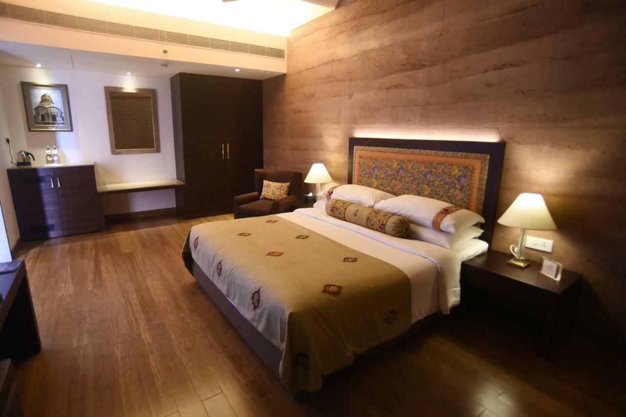 The Lalit Mangar Hotel Dhauj Екстериор снимка